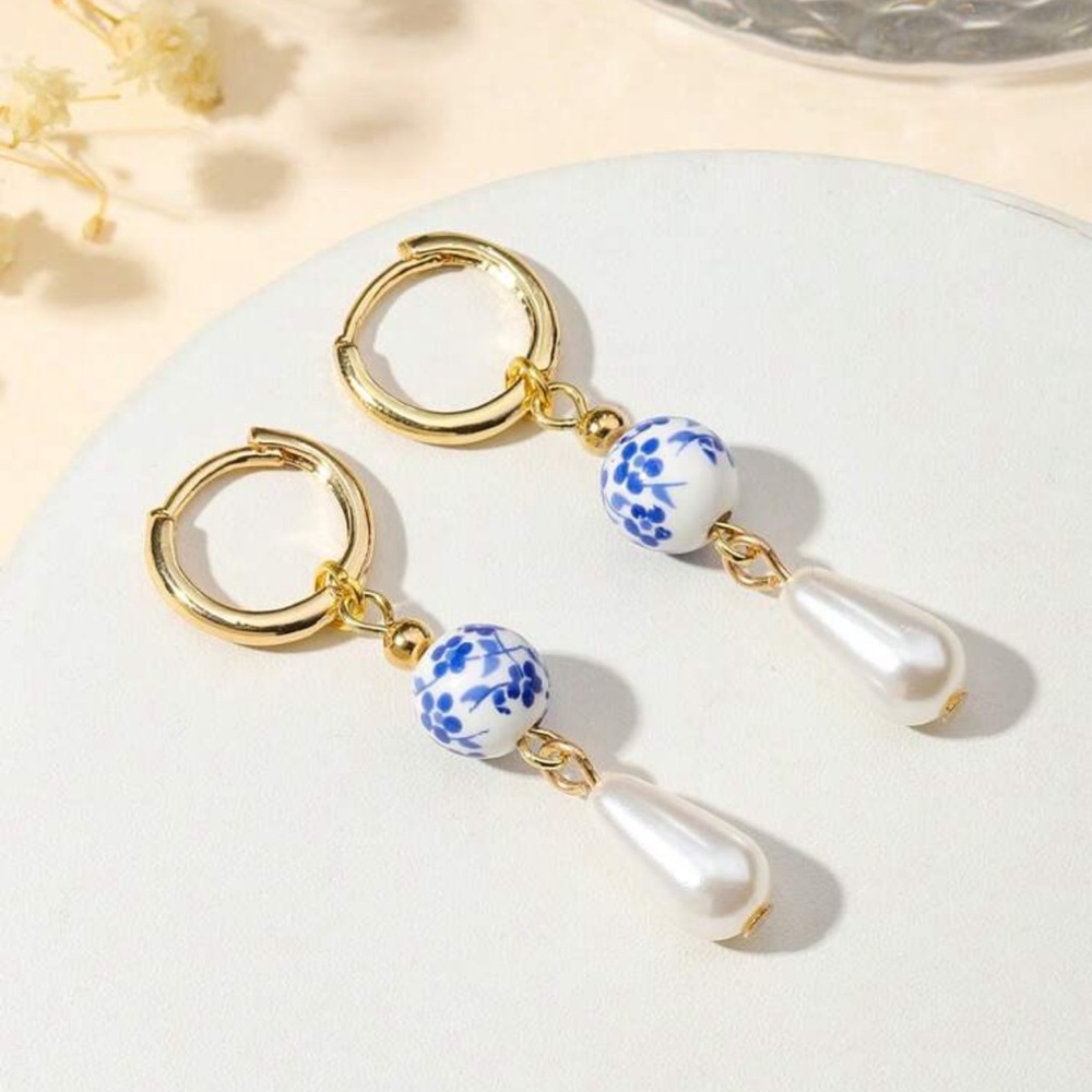 Blue & White Floral Pearl with gold huggie hoop dangle earrings 💙🤍 - Picture 2 of 2